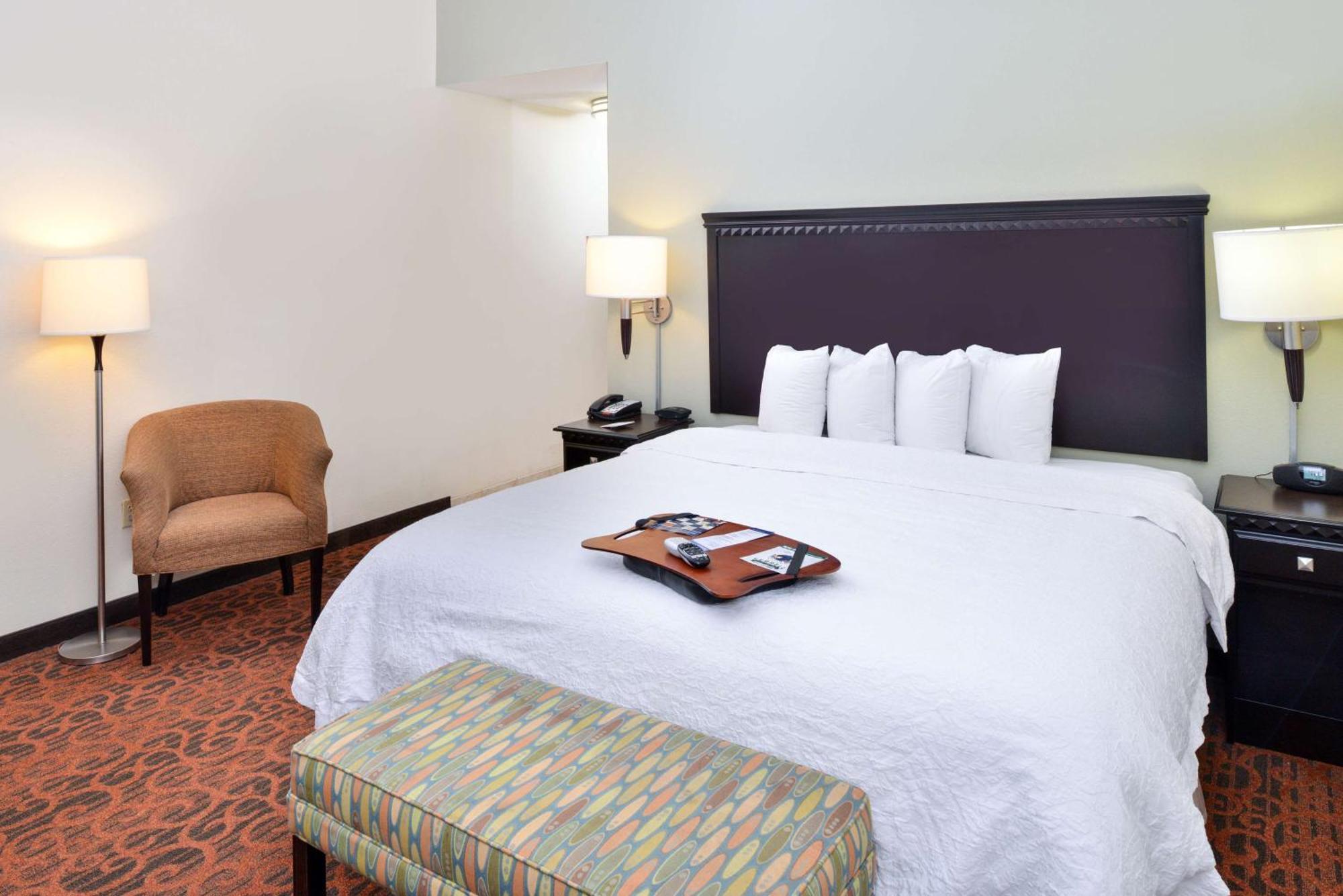Hampton Inn Pecos Exterior photo