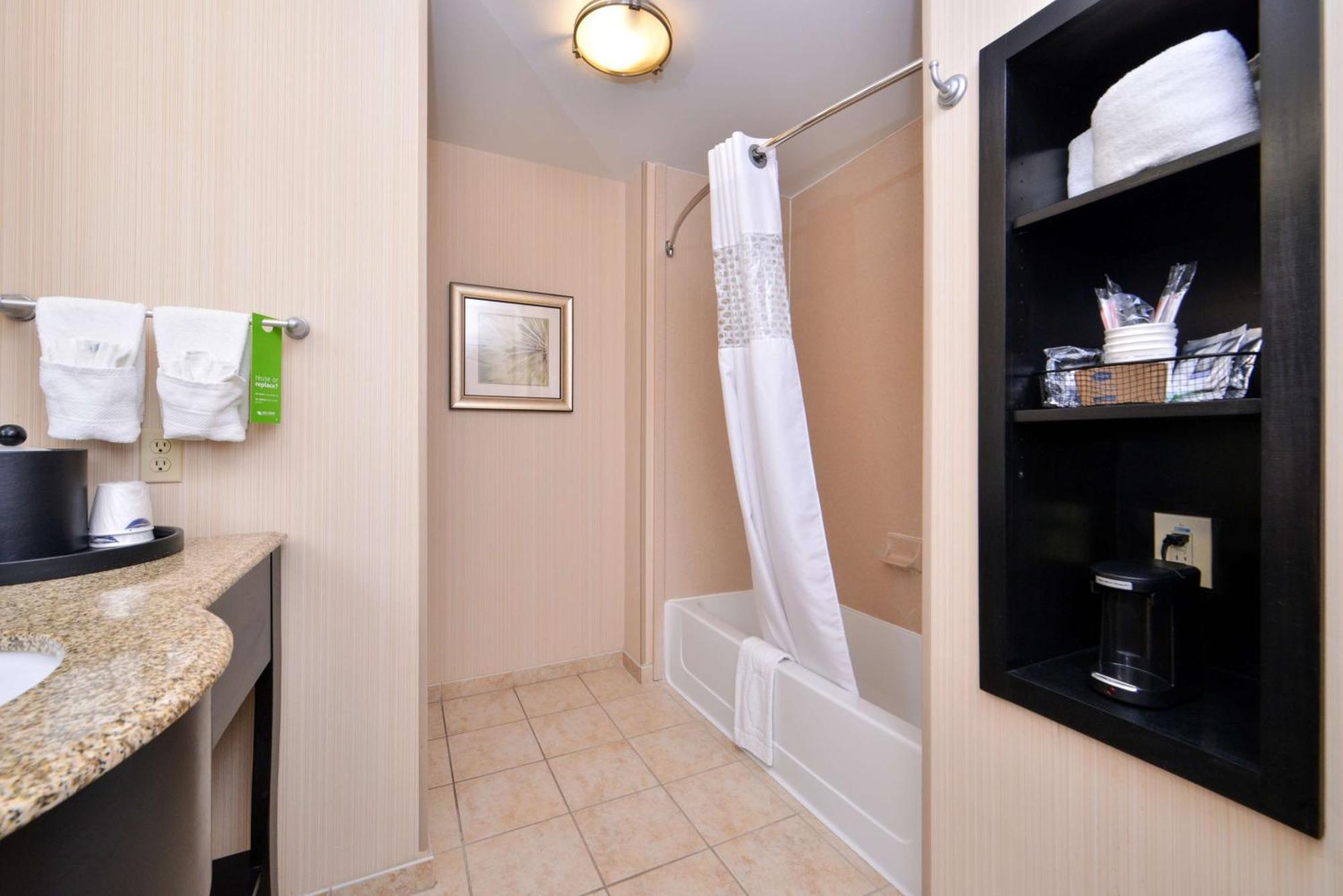 Hampton Inn Pecos Exterior photo